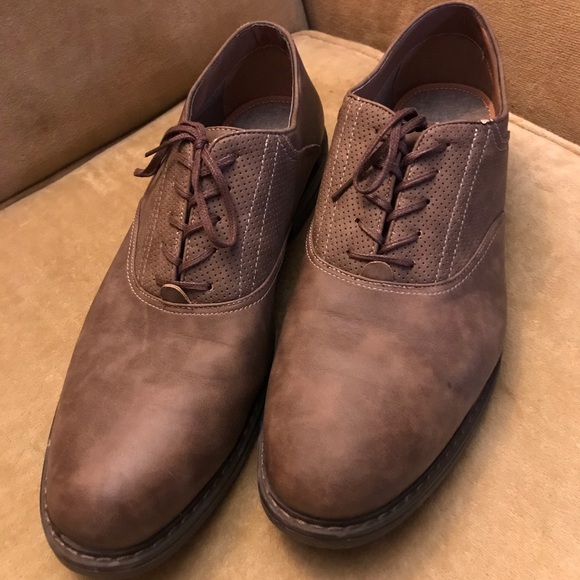 Mens Izod lace up Oxford , worn a couple of times - Picture 4 of 5